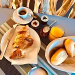 Palm Garavan مينتون