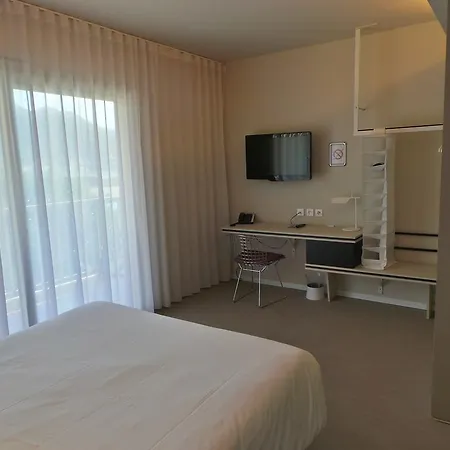 Hotell Palm Garavan Menton