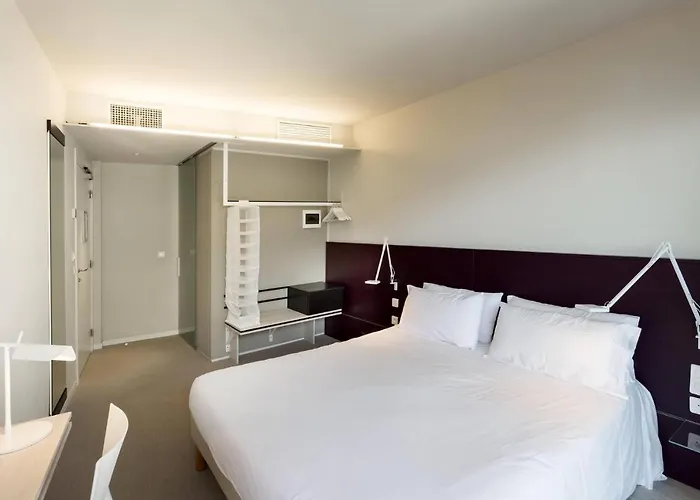 Palm Garavan Hotel 3*